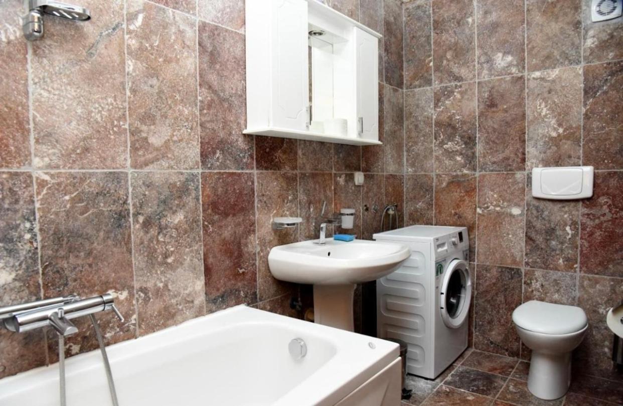 Apartments Barba Котор Екстериор снимка