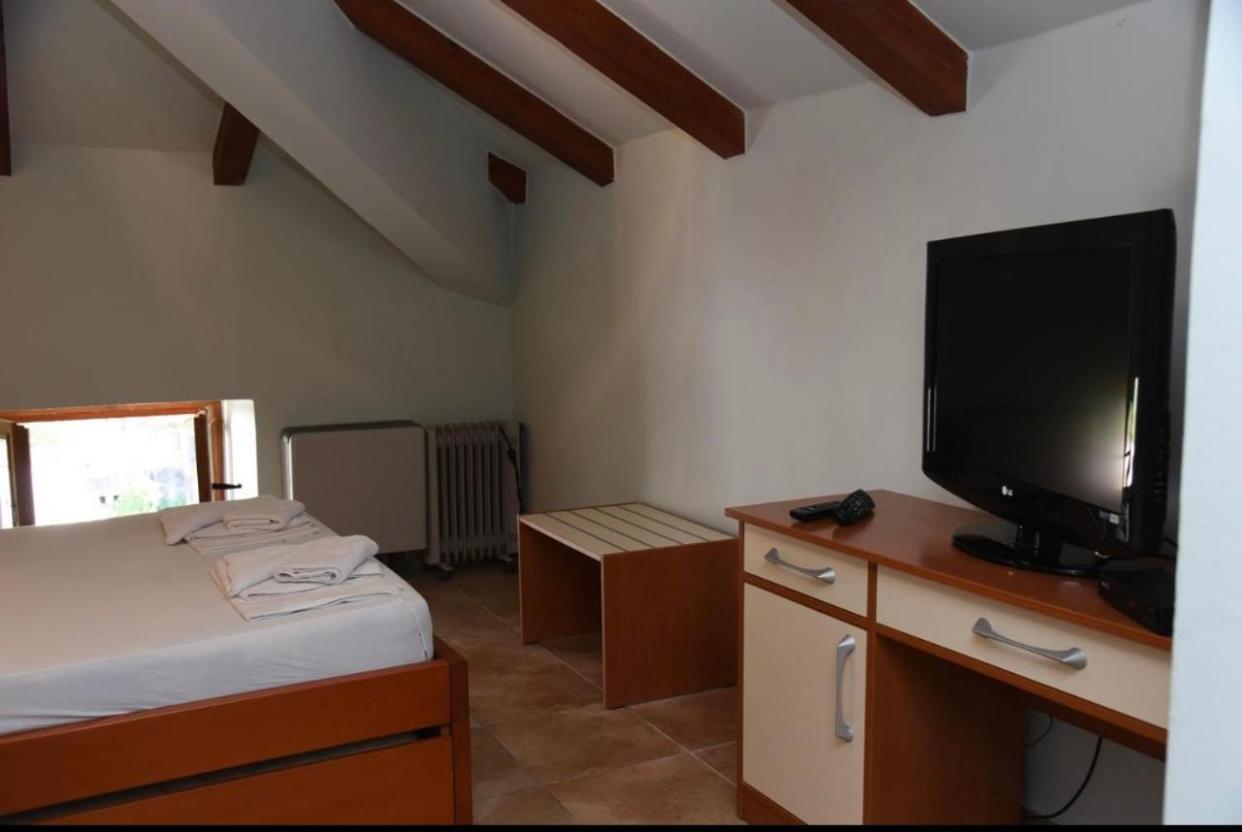 Apartments Barba Котор Екстериор снимка